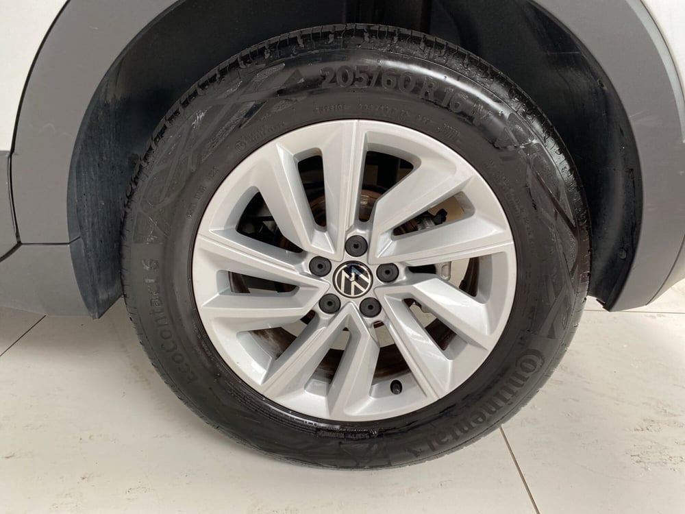 Volkswagen T-Cross usata a Lodi (10)
