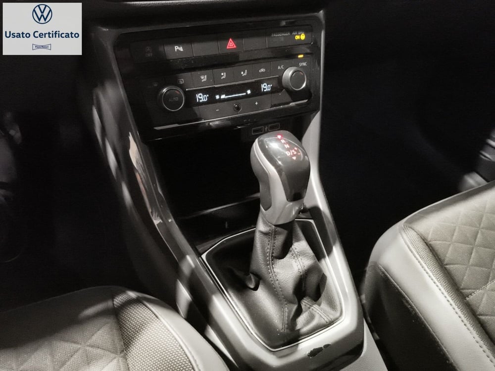 Volkswagen T-Cross usata a Genova (13)