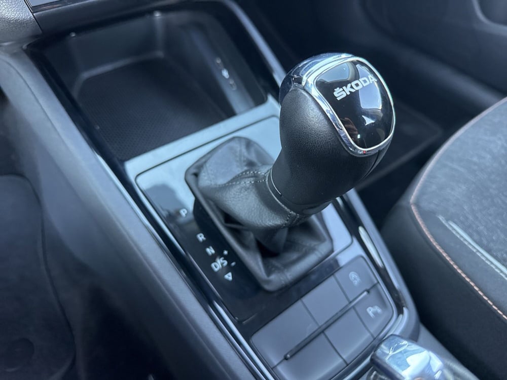 Skoda Kamiq usata a Terni (13)