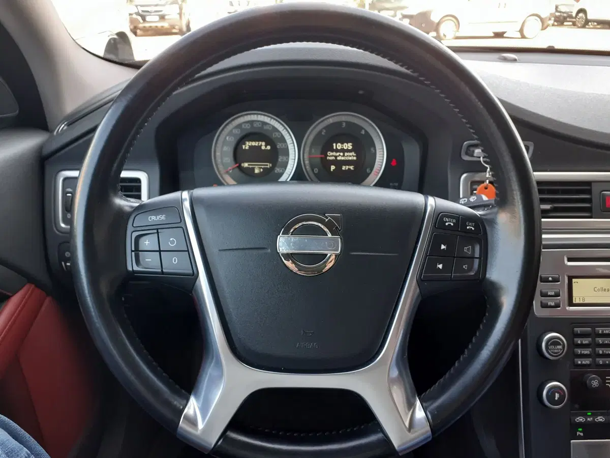 Volvo V70 usata a Modena (12)