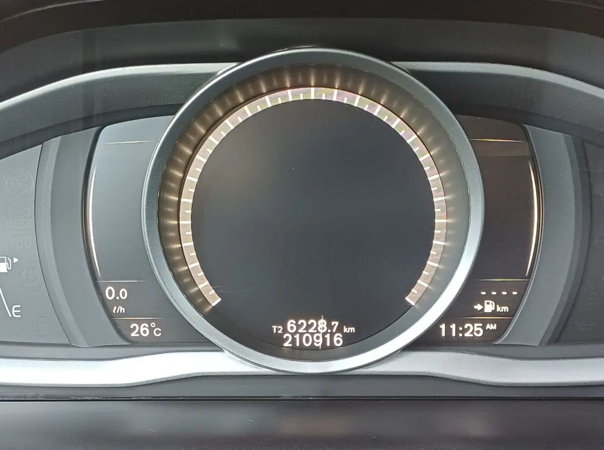 Volvo XC60 usata a Modena (14)