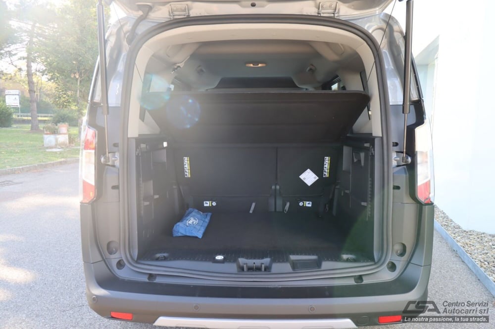 Ford Tourneo Courier usata a Bologna (8)
