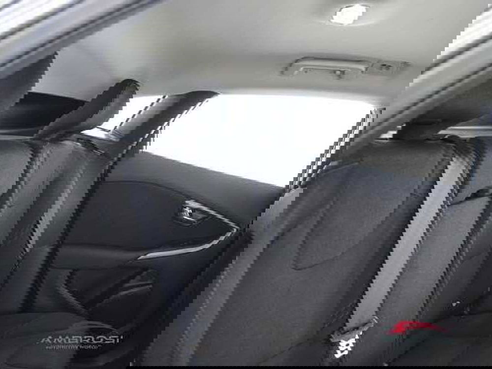 Volvo V40 Cross Country usata a Viterbo (11)