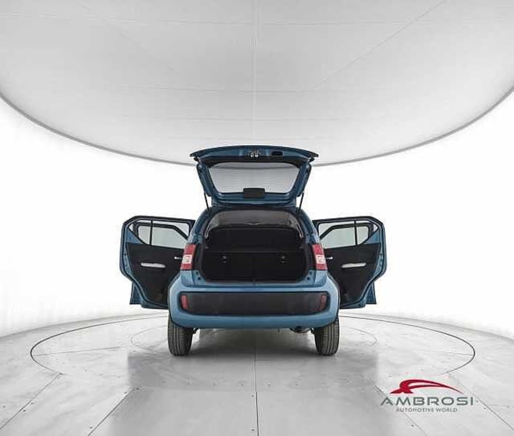 Suzuki Ignis usata a Viterbo (7)