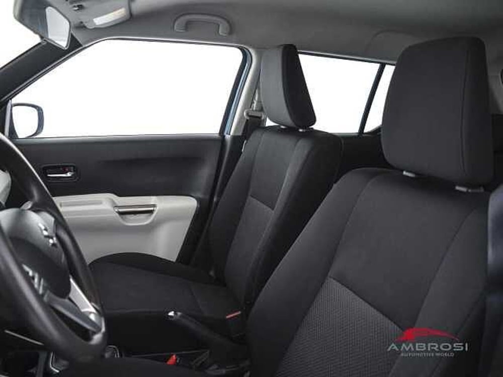 Suzuki Ignis usata a Viterbo (9)
