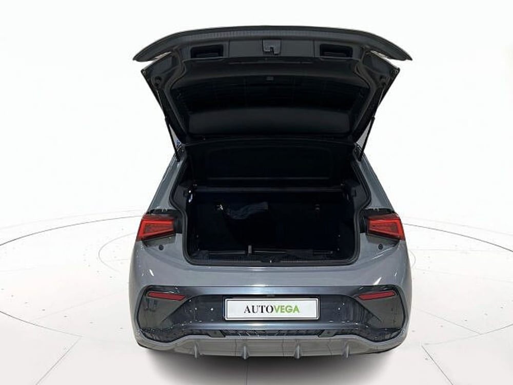 Cupra Born usata a Vicenza (19)