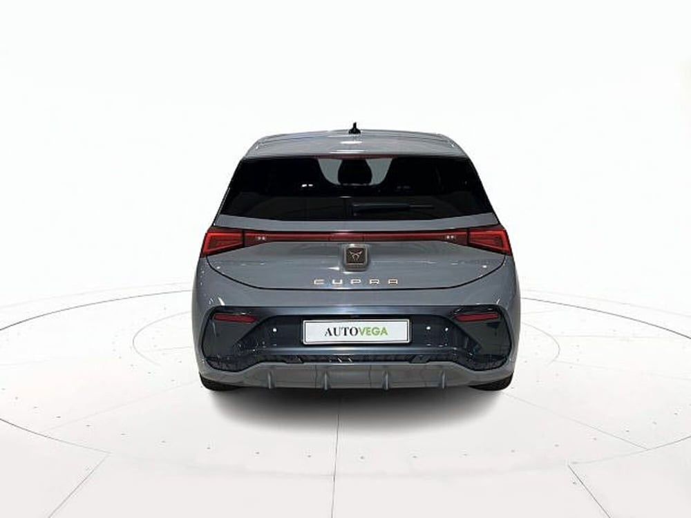 Cupra Born usata a Vicenza (5)