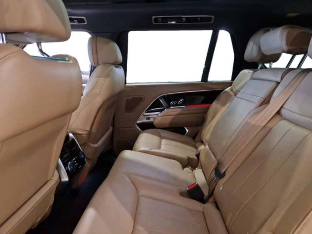 Land Rover Range Rover usata a Livorno (19)