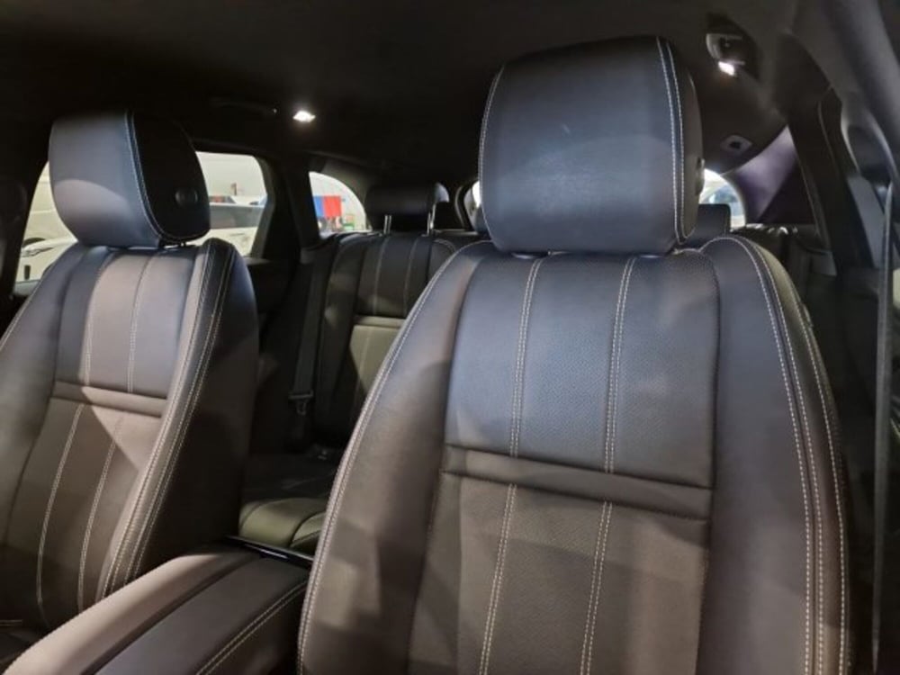 Land Rover Range Rover Velar usata a Livorno (15)