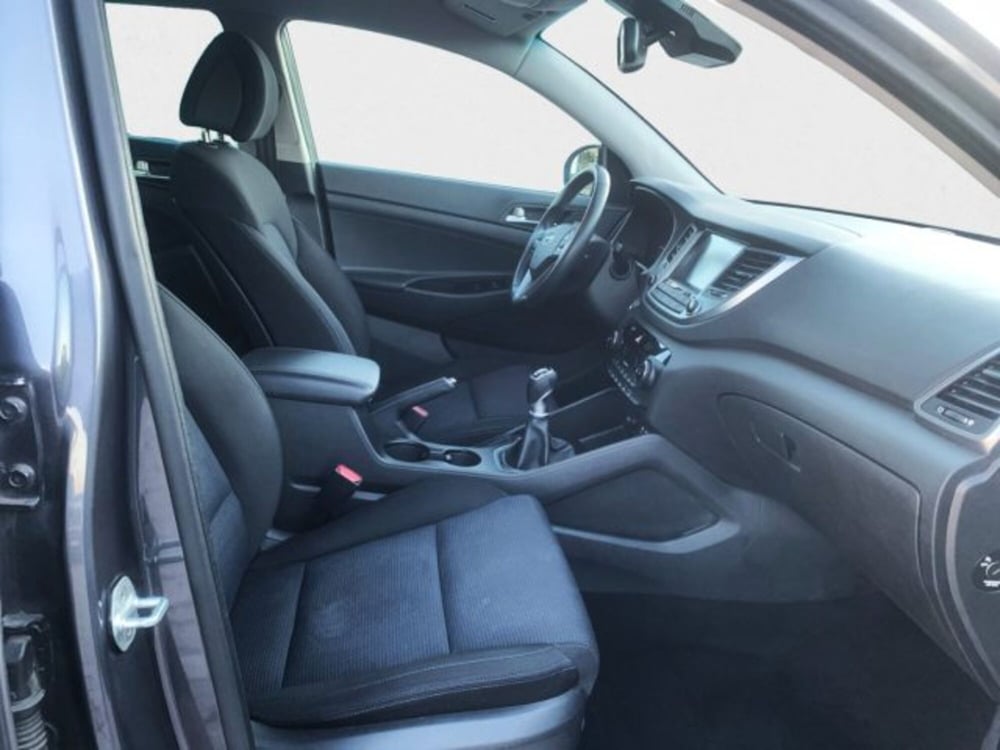 Hyundai Tucson usata a Livorno (10)