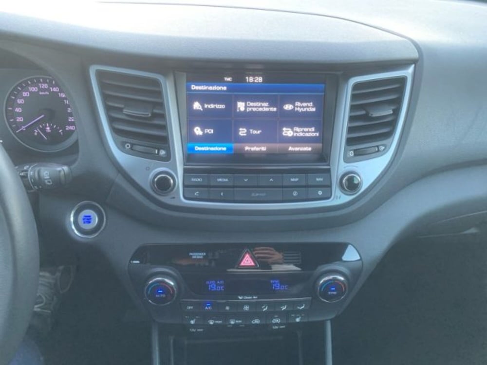Hyundai Tucson usata a Livorno (17)