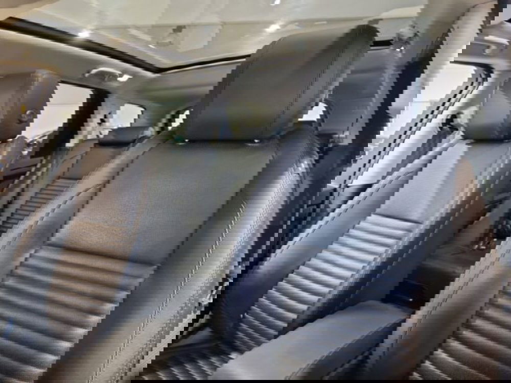 Land Rover Discovery Sport usata a Livorno (16)