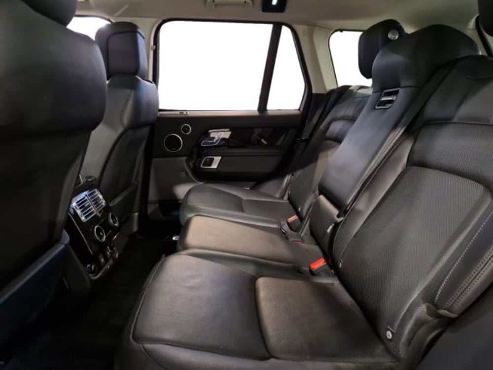 Land Rover Range Rover usata a Livorno (17)
