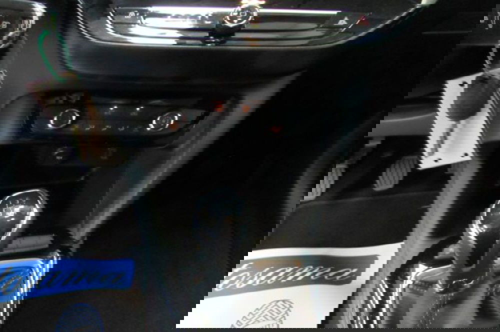 Opel Corsa nuova a Milano (10)