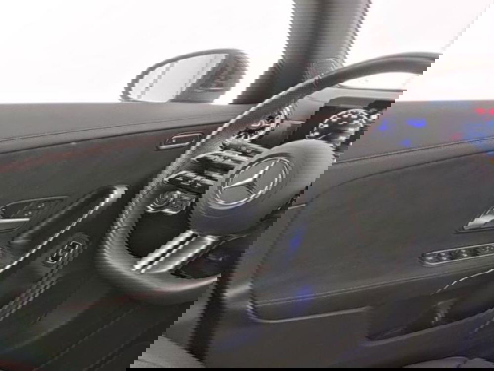 Mercedes-Benz CLA Shooting Brake usata a Milano (5)