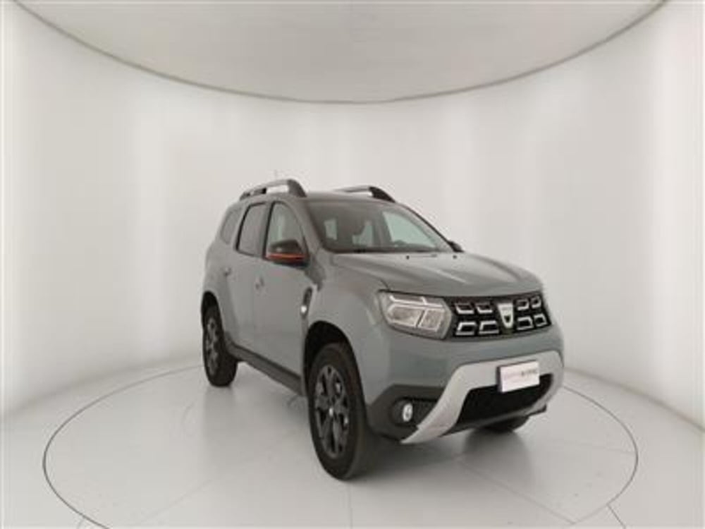 Dacia Duster usata a Bari (11)