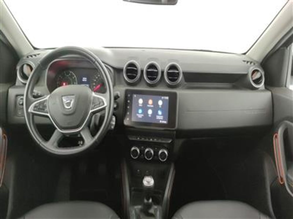Dacia Duster usata a Bari (15)