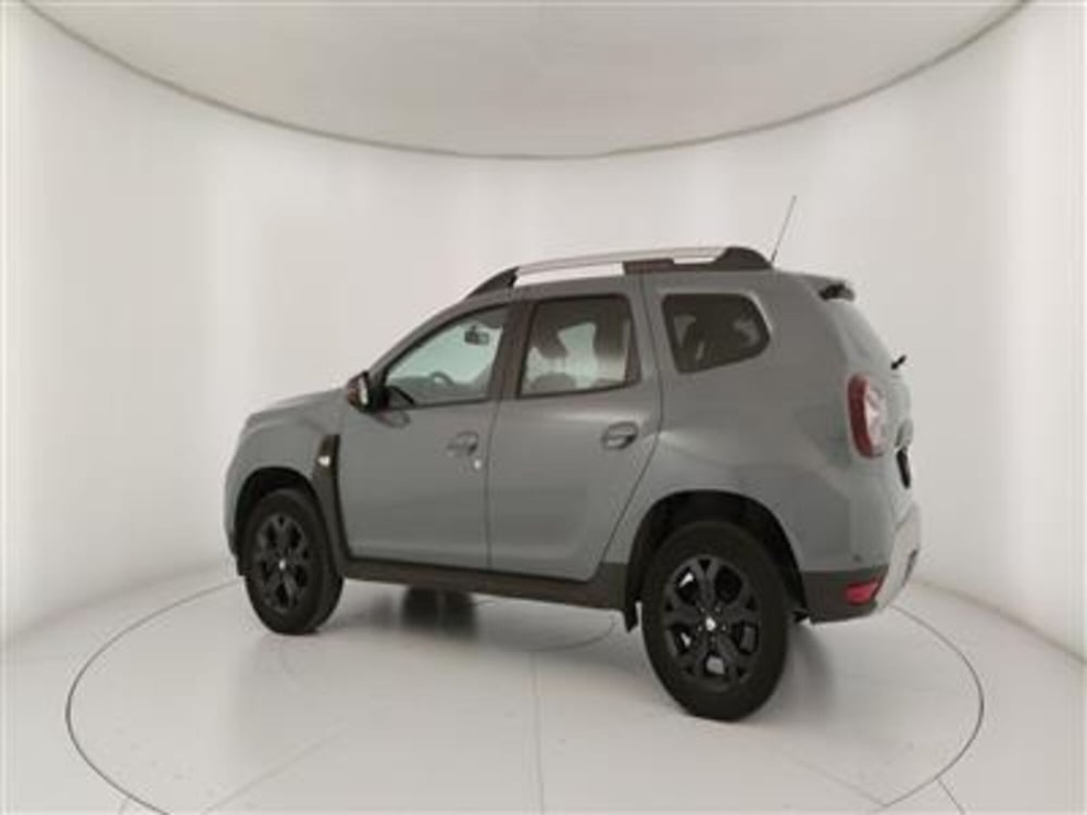 Dacia Duster usata a Bari (4)