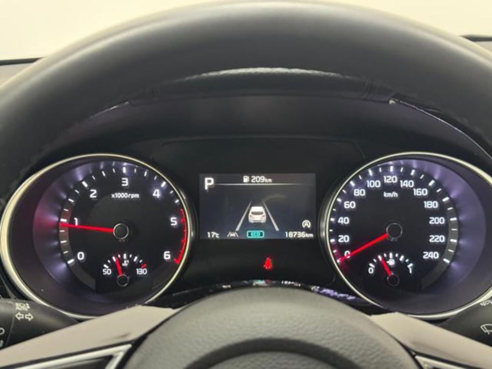 Kia XCeed usata a Como (9)