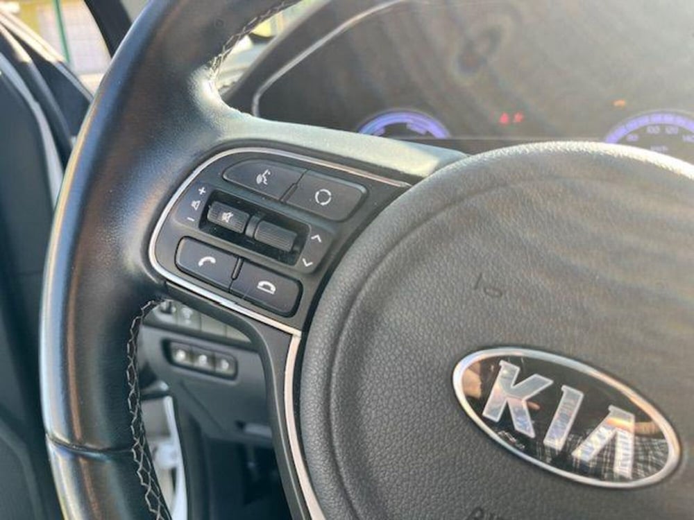 Kia Niro usata a Verbano Cusio Ossola (17)