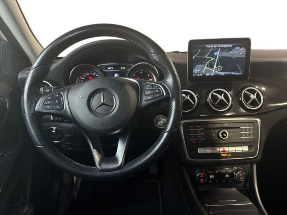 Mercedes-Benz GLA SUV usata a Bologna (11)
