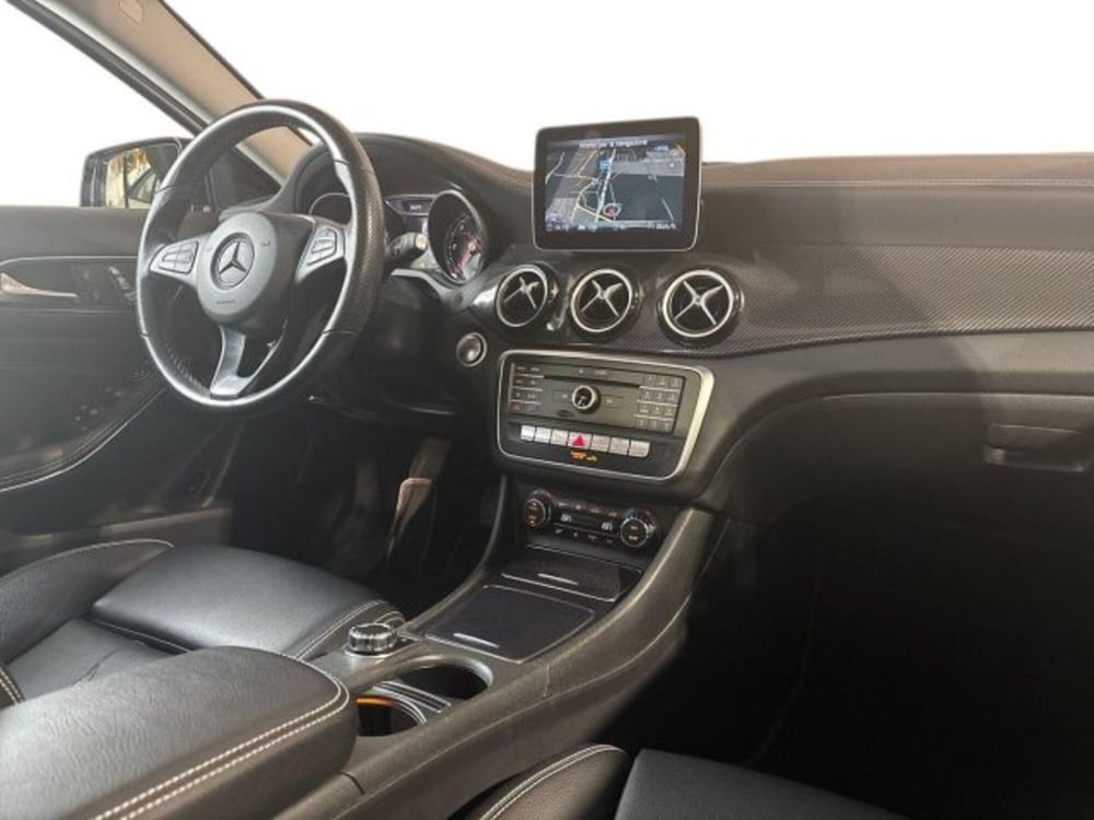 Mercedes-Benz GLA SUV usata a Bologna (15)