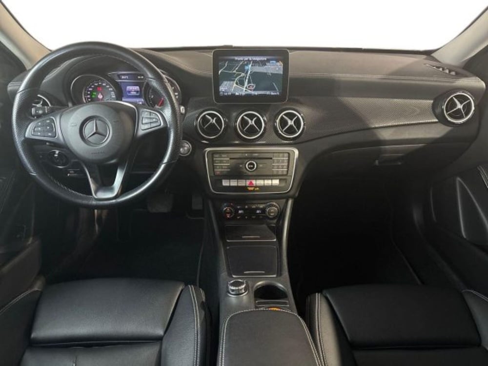 Mercedes-Benz GLA SUV usata a Bologna (9)