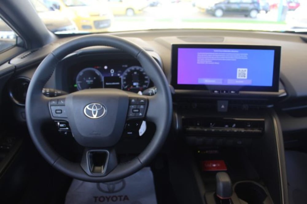 Toyota Toyota C-HR usata a Roma (11)