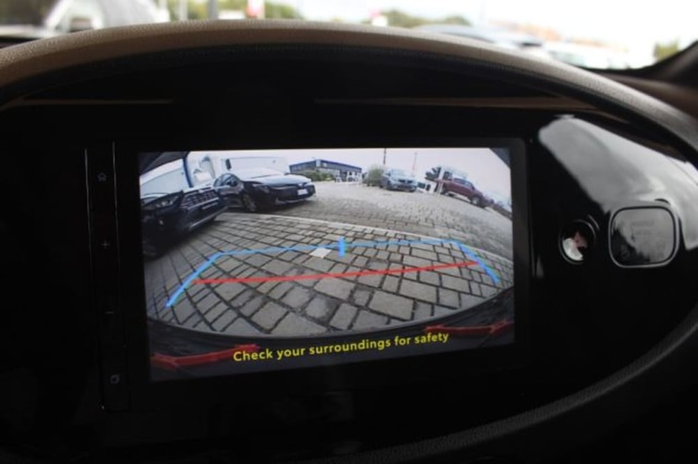 Toyota Aygo X usata a Roma (16)