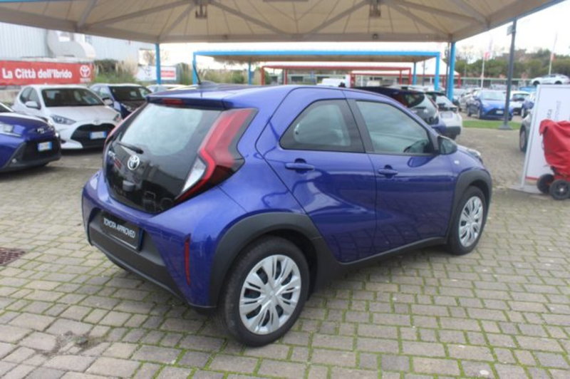 Toyota Aygo X usata a Roma (19)