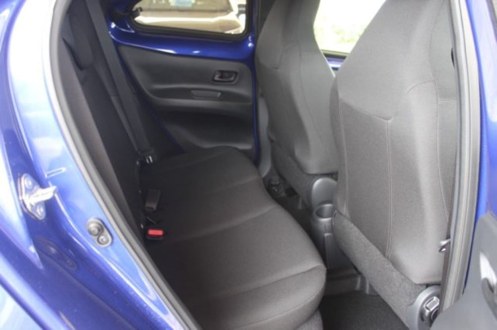 Toyota Aygo X usata a Roma (11)