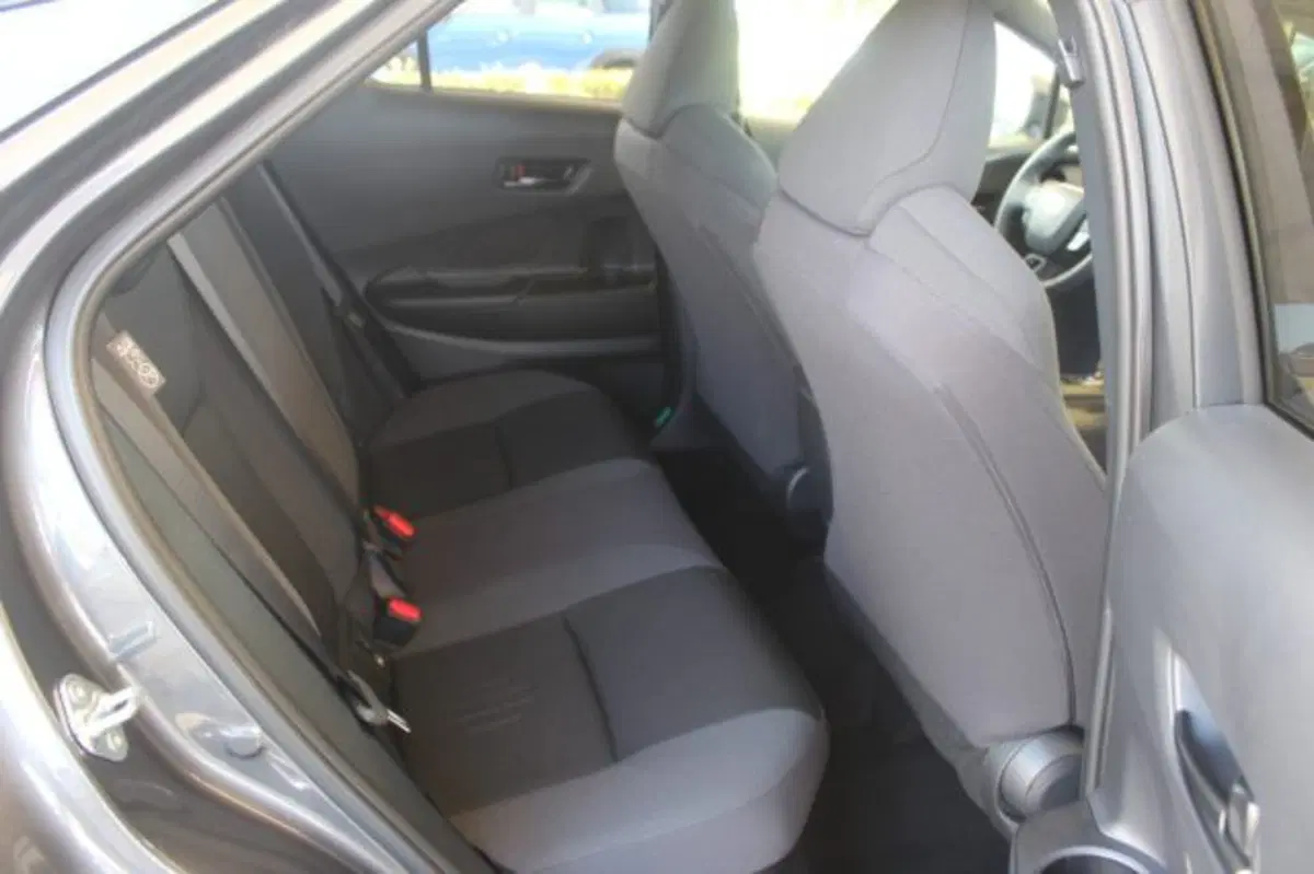Toyota Toyota C-HR usata a Roma (7)