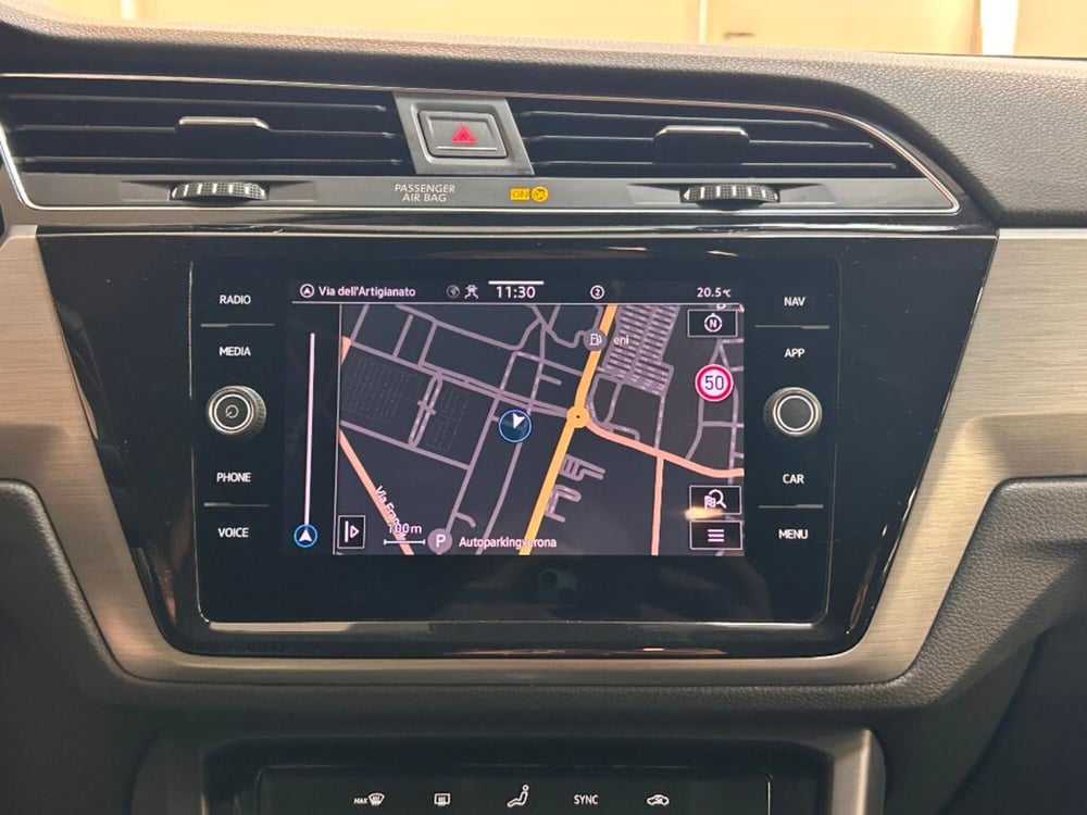 Volkswagen Touran usata a Verona (15)