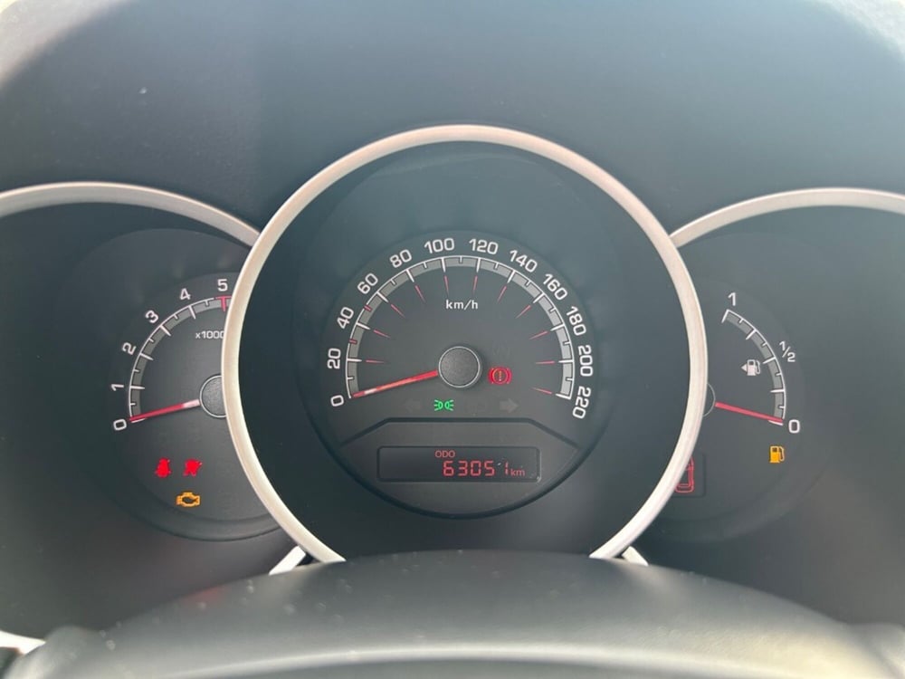 Kia Venga usata a Verona (13)