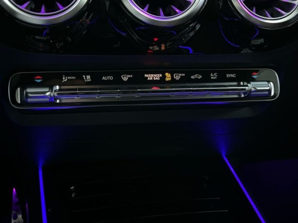 Mercedes-Benz GLA SUV usata a Verona (14)