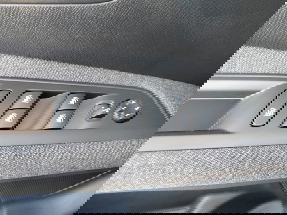 Peugeot 3008 usata a Oristano (19)