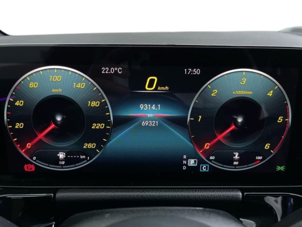 Mercedes-Benz GLA SUV usata a Verona (8)