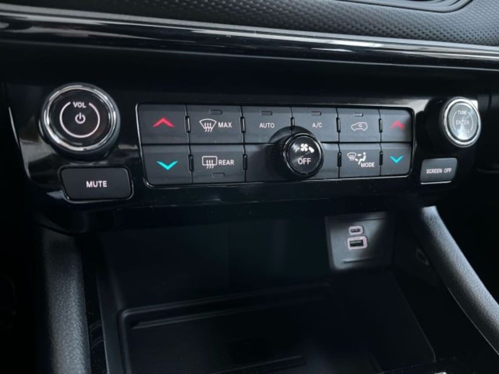 Jeep Compass usata a Verona (14)