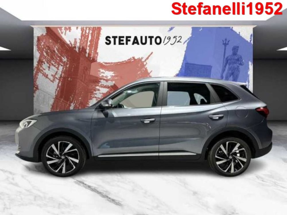 Mg ZS EV nuova a Bologna (3)