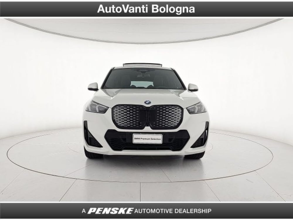 BMW iX1 usata a Bologna (8)
