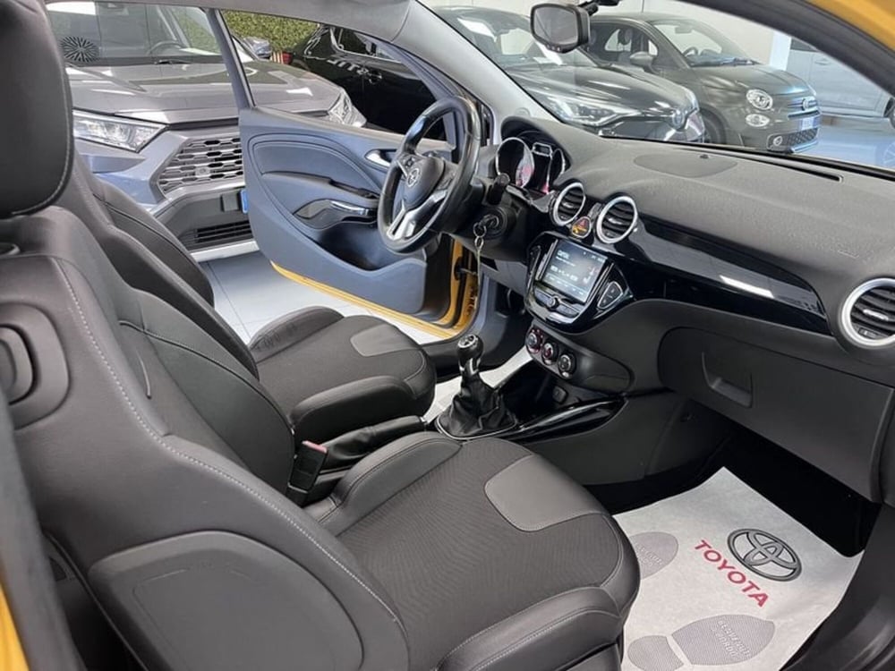 Opel Adam usata a Prato (10)