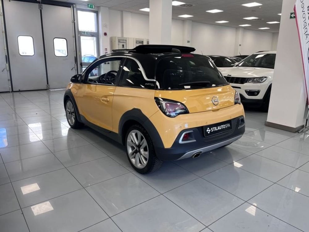 Opel Adam usata a Prato (5)