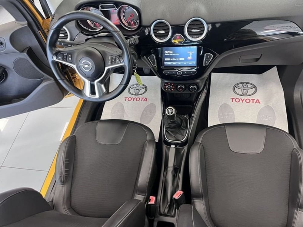 Opel Adam usata a Prato (9)