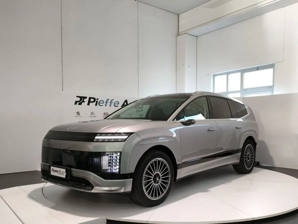 Hyundai Ioniq 9 nuova a L'Aquila
