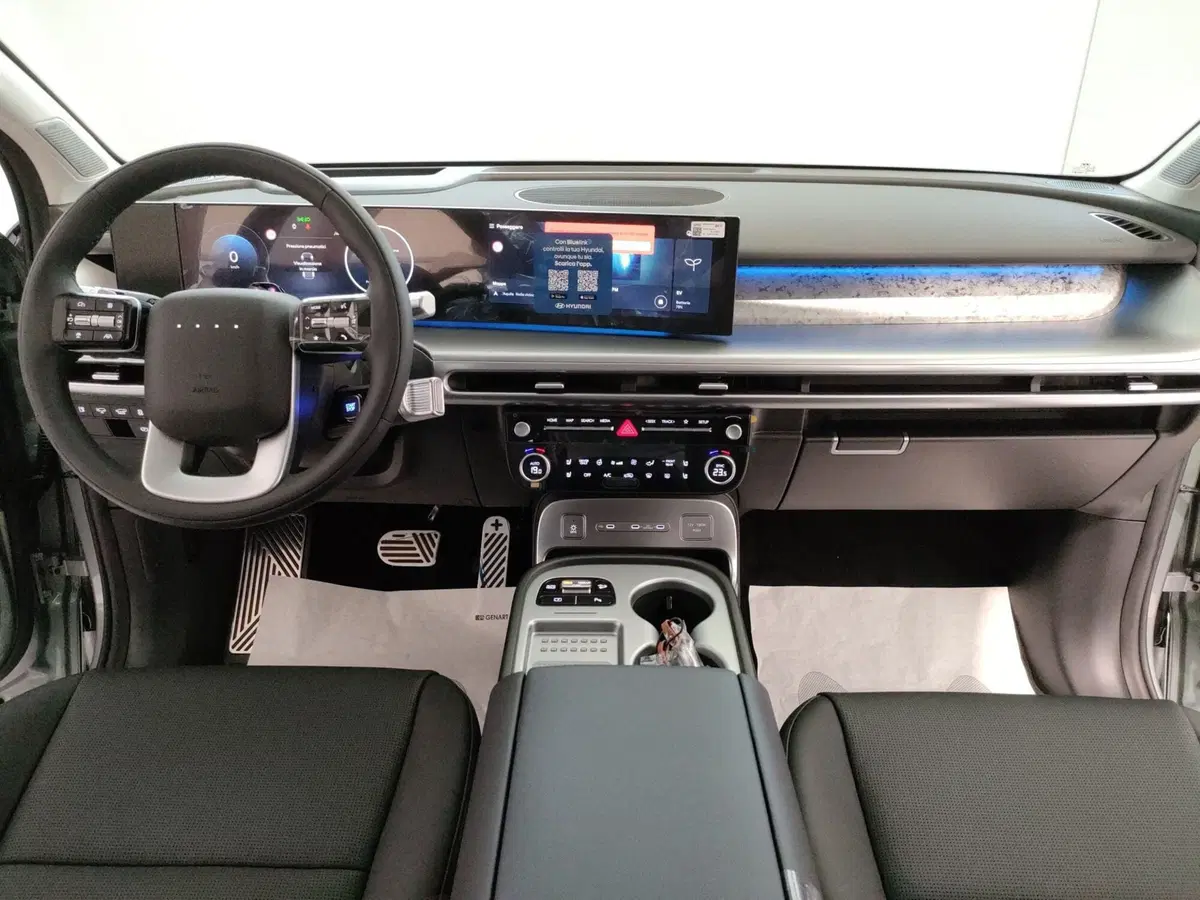 Hyundai Ioniq 9 nuova a L'Aquila (17)