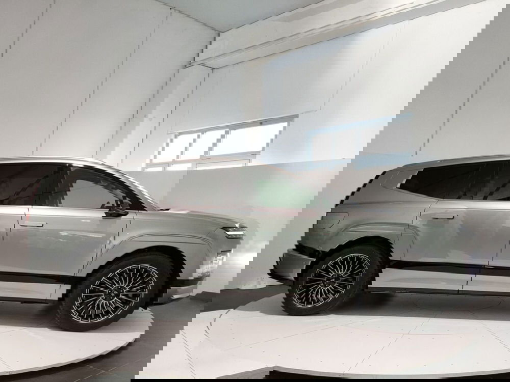 Hyundai Ioniq 9 nuova a L'Aquila (5)