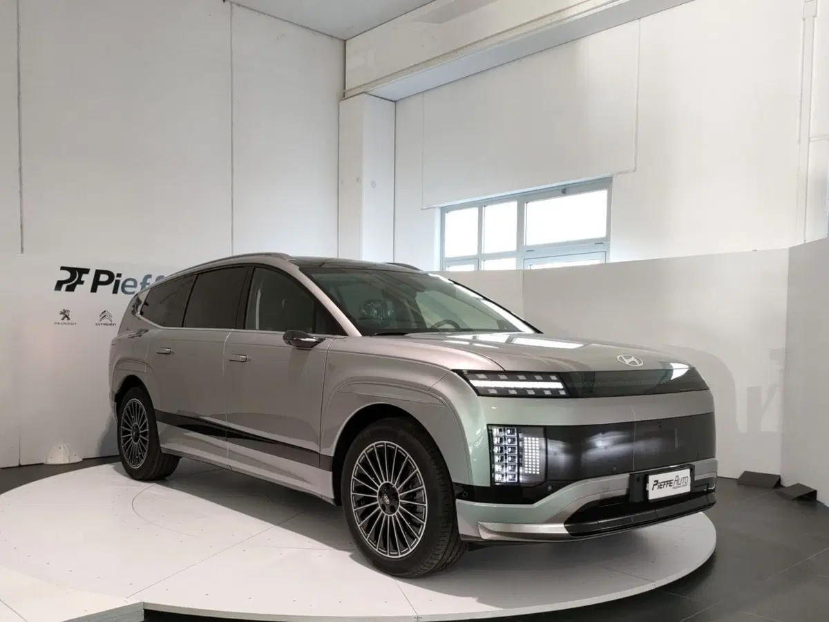 Hyundai Ioniq 9 nuova a L'Aquila (6)