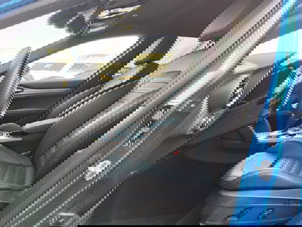 Alfa Romeo Stelvio usata a Alessandria (10)