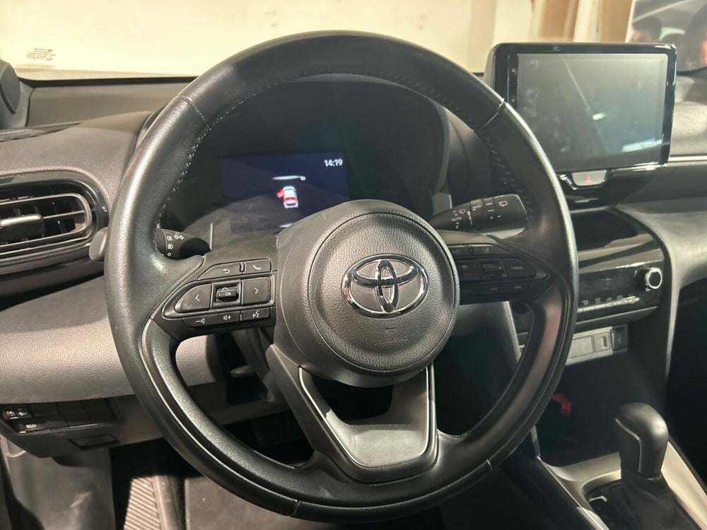 Toyota Yaris Cross usata a Lecco (15)