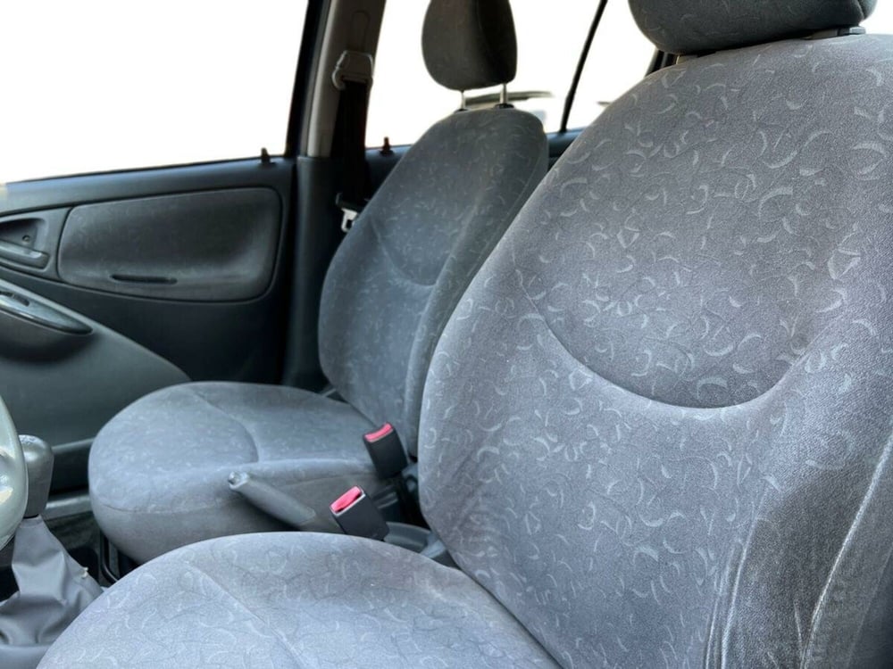 Toyota Yaris usata a Sondrio (10)